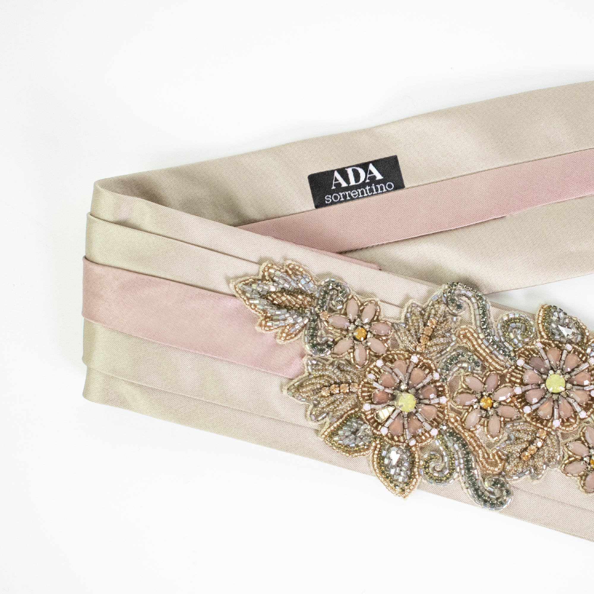 Two-tone mikado maxi belt with application