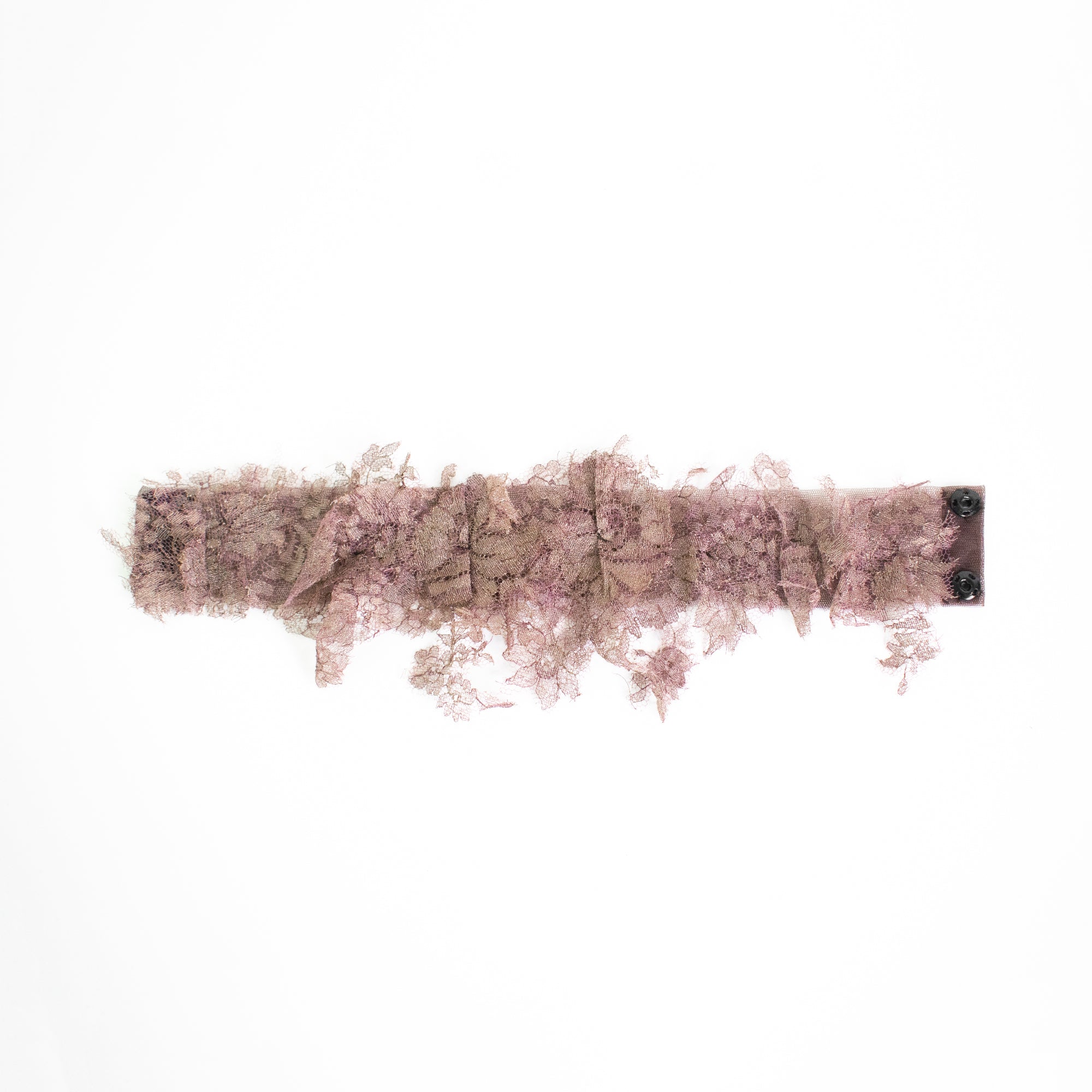 Collarino tridimensionale in pizzo color rosa vino